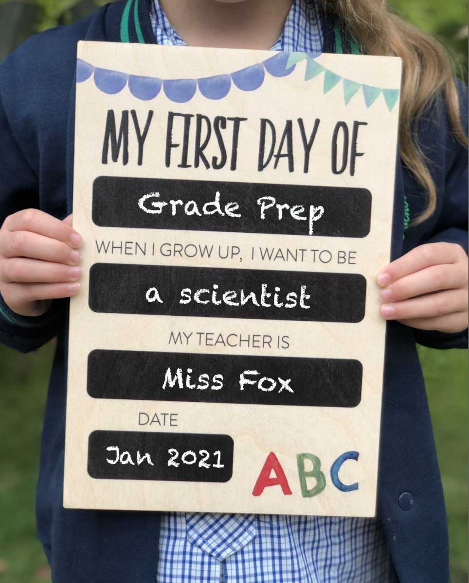 DIY First Day of School Chalkboard Sign with Adhesive Vinyl – shopcraftables