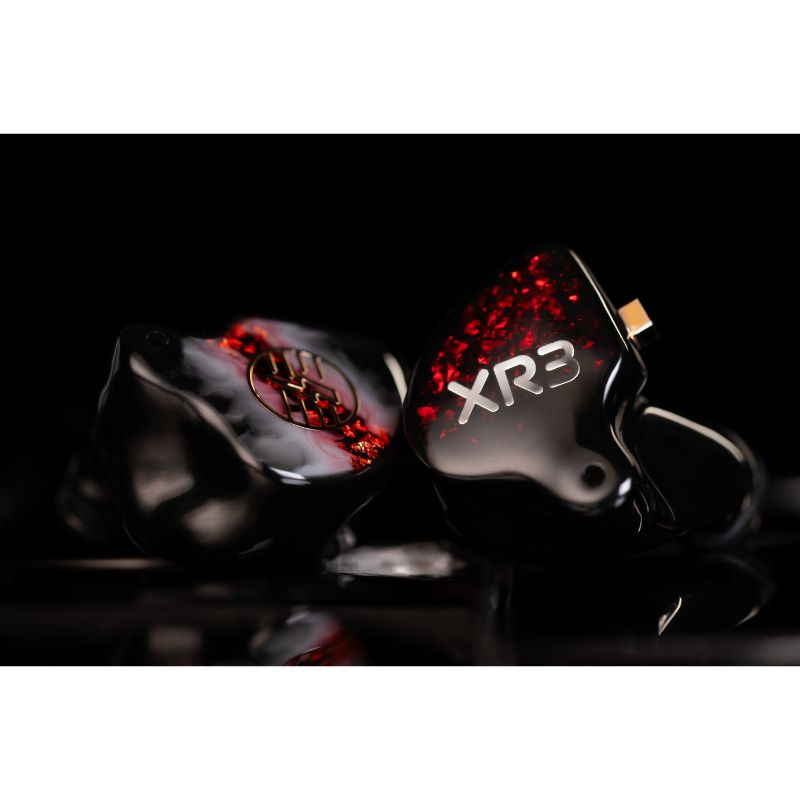 audio rif xr3 custom front view