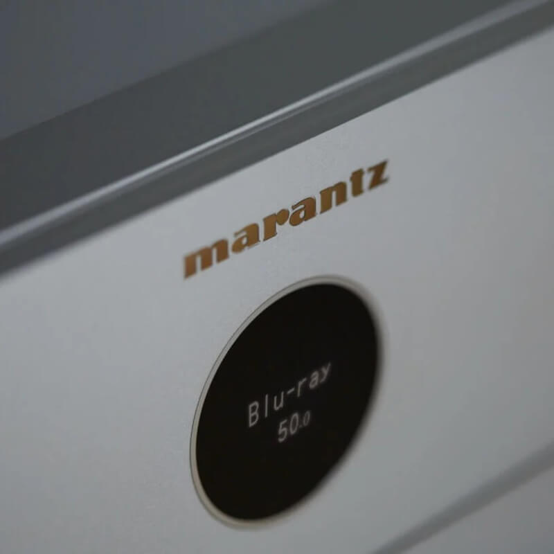 marantz cinema 50 oled screen close up view