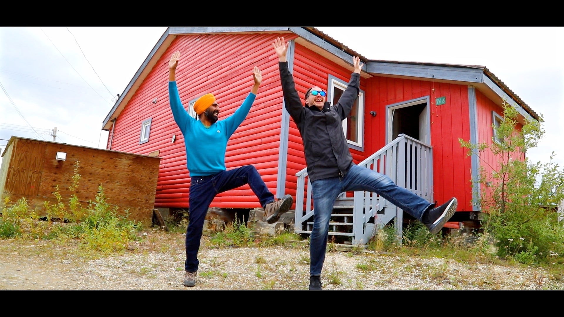 Dancing with First Nations Peoples: In the First Nations Community of Old Crow (Yukon), Chief Dana Tizya-Tramm and Gurdeep Pandher danced Bhangra together in 2018.