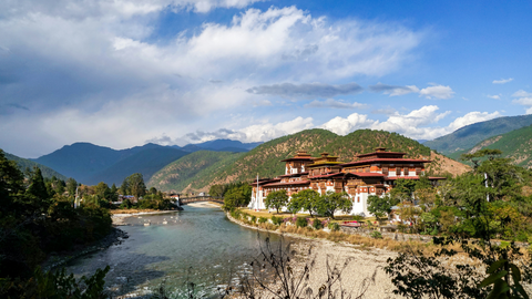 paromatravels.com_blog_Exploring_Bhutan's_8_UNESCO_World_Heritage_Sites_1