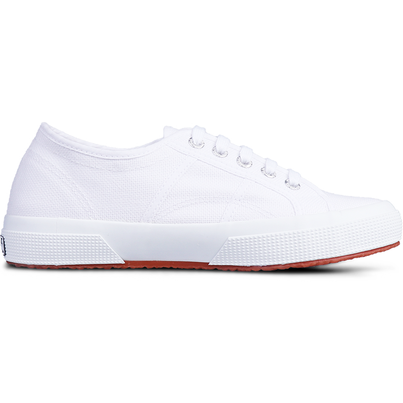 superga 2750 total white