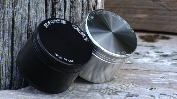 4pc Space Case Grinders - www.helenskinz.co.nz