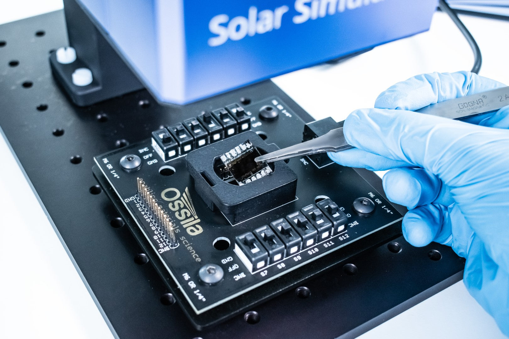 Electrical Testing Boards can be used with the Ossila Source Measure Unit to test Solar devices.