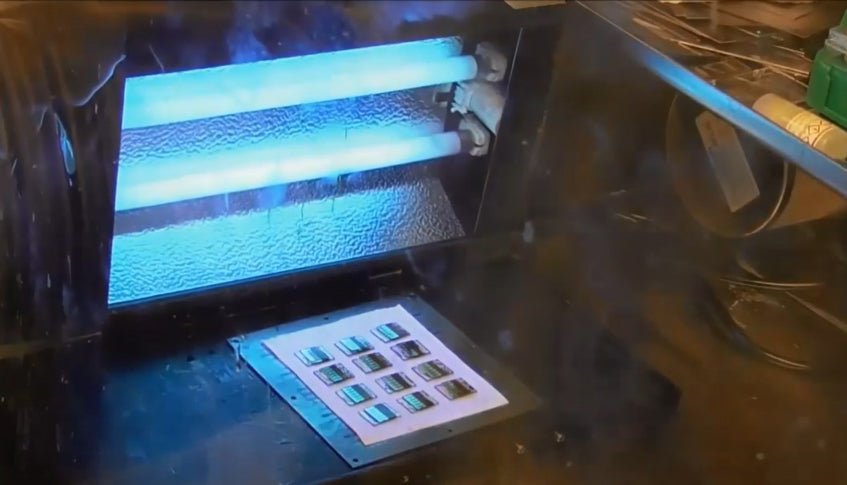 Solar Cell Encapsulation in a Glove Box | Ossila