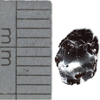Tungsten diselenide crystals by size