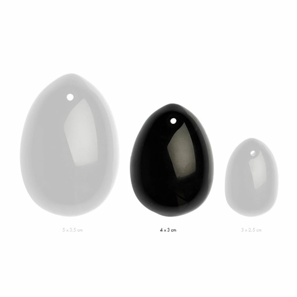 all in all in günstig Kaufen-La Gemmes - Yoni Egg Black Obsidian M. La Gemmes - Yoni Egg Black Obsidian M <![CDATA[Wear this yoni egg as a piece of jewelry around your neck, in your pocket, in your bra or as a pelvic floor muscle trainer in your vagina. A yoni egg was originally inte