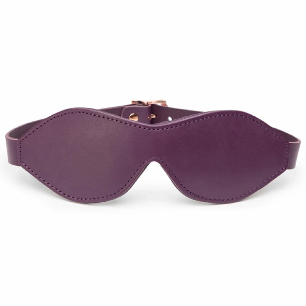 Co op günstig Kaufen-Fifty Shades of Grey - Freed Cherished Collection Leather Blindfold. Fifty Shades of Grey - Freed Cherished Collection Leather Blindfold <![CDATA[The Fifty Shades Freed limited edition Cherished Collection celebrates mutual passion with opulent bondage pi