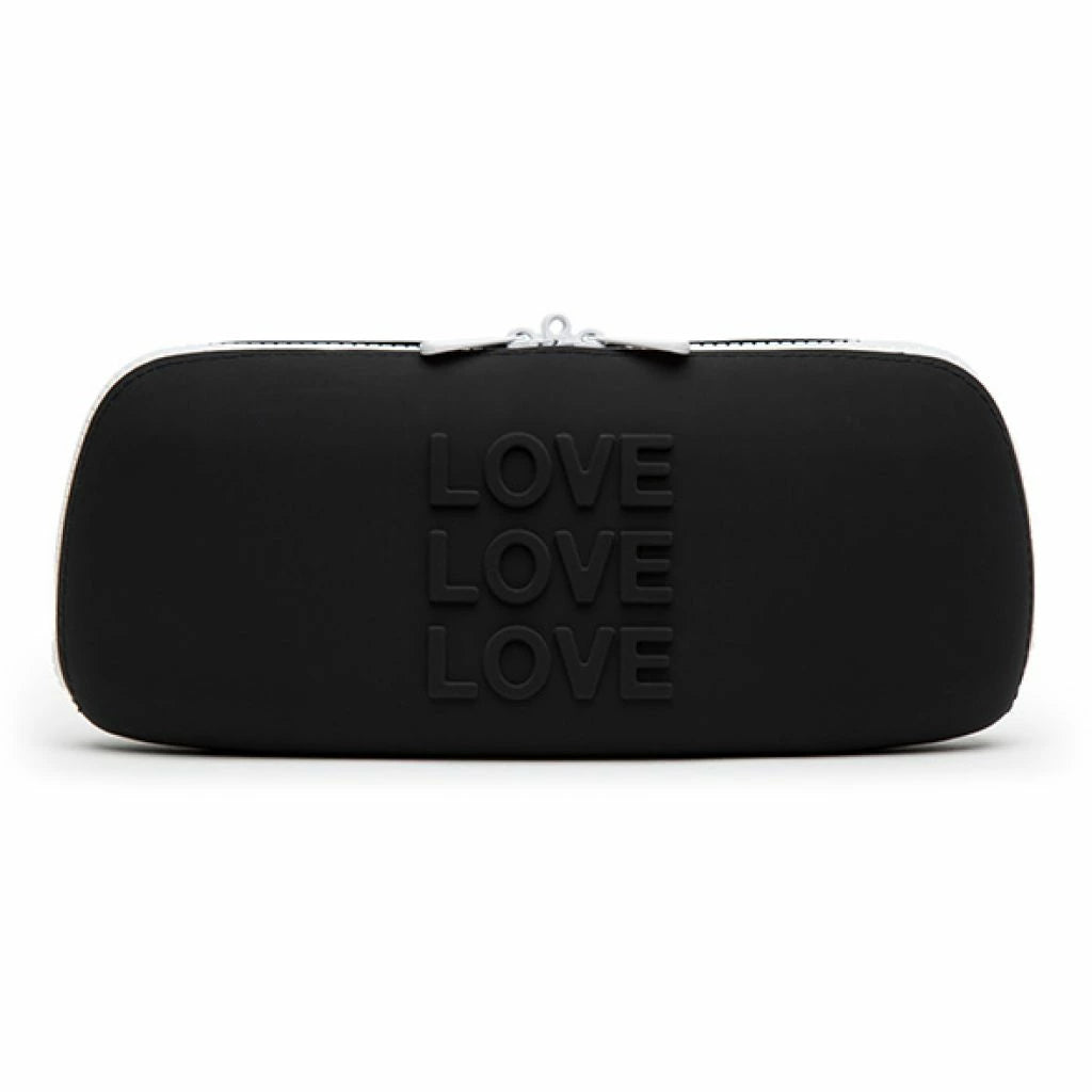 Silicone günstig Kaufen-Happy Rabbit - LOVE Storage Zip Bag Medium Black. Happy Rabbit - LOVE Storage Zip Bag Medium Black <![CDATA[Show your Happy Rabbit the care it deserves with its very own love nest. This silicone sex toy case is perfect for keeping your beloved bunny safe 