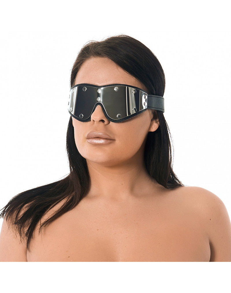 Augen Maske günstig Kaufen-Rimba - Augenmaske mit Metal. Rimba - Augenmaske mit Metal <![CDATA[Spalt Leder Augenmaske mit biegsame Metalplatte an den Aussenseite und Klettbandverschluss hinten.]]>. 