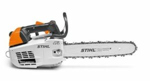 winter chainsaw use