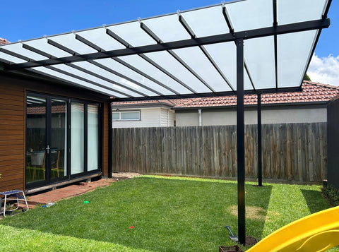 pergola with Multiwall roofing panels