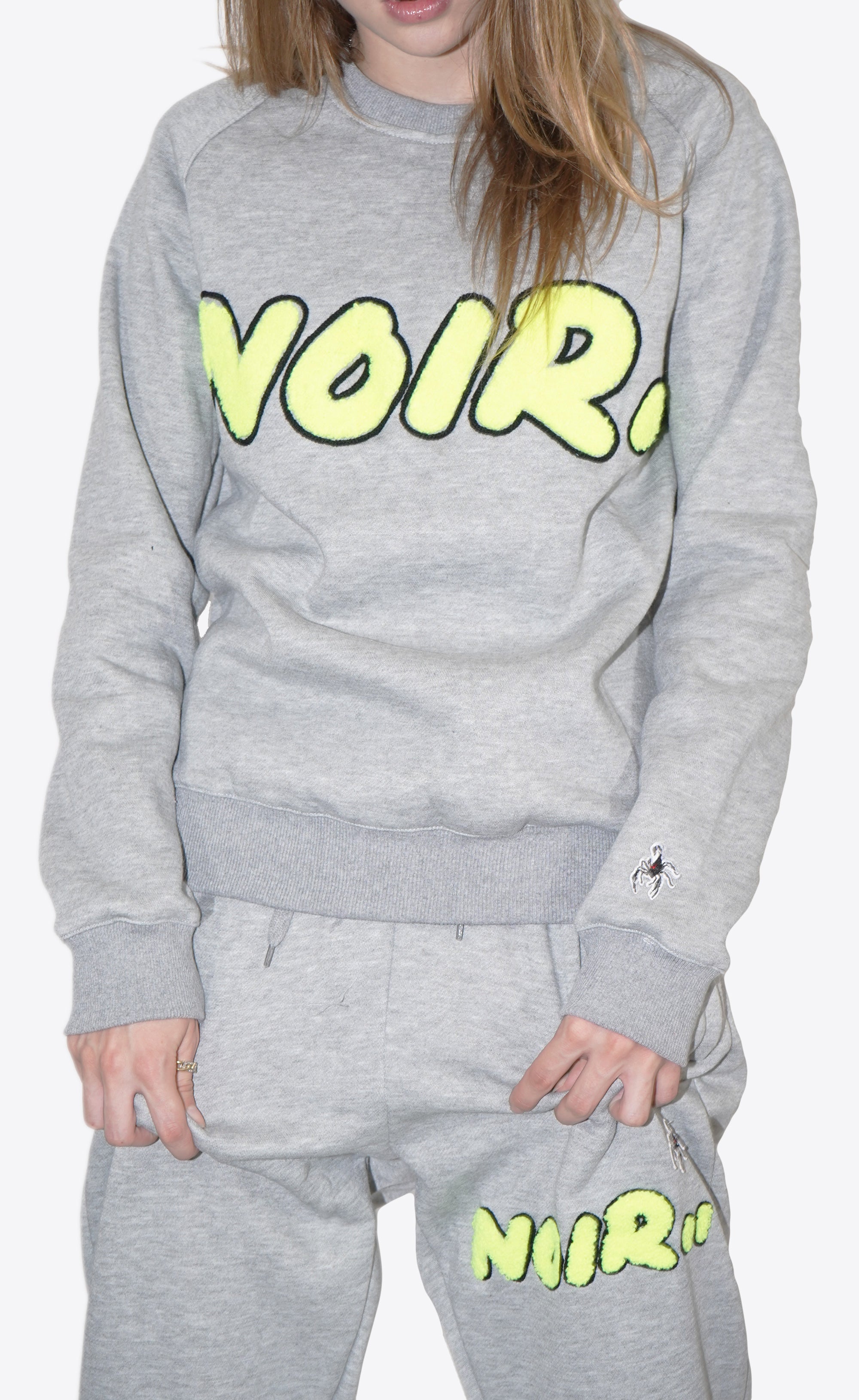 Noir Volt Sweatshirt - DEMEANOIR