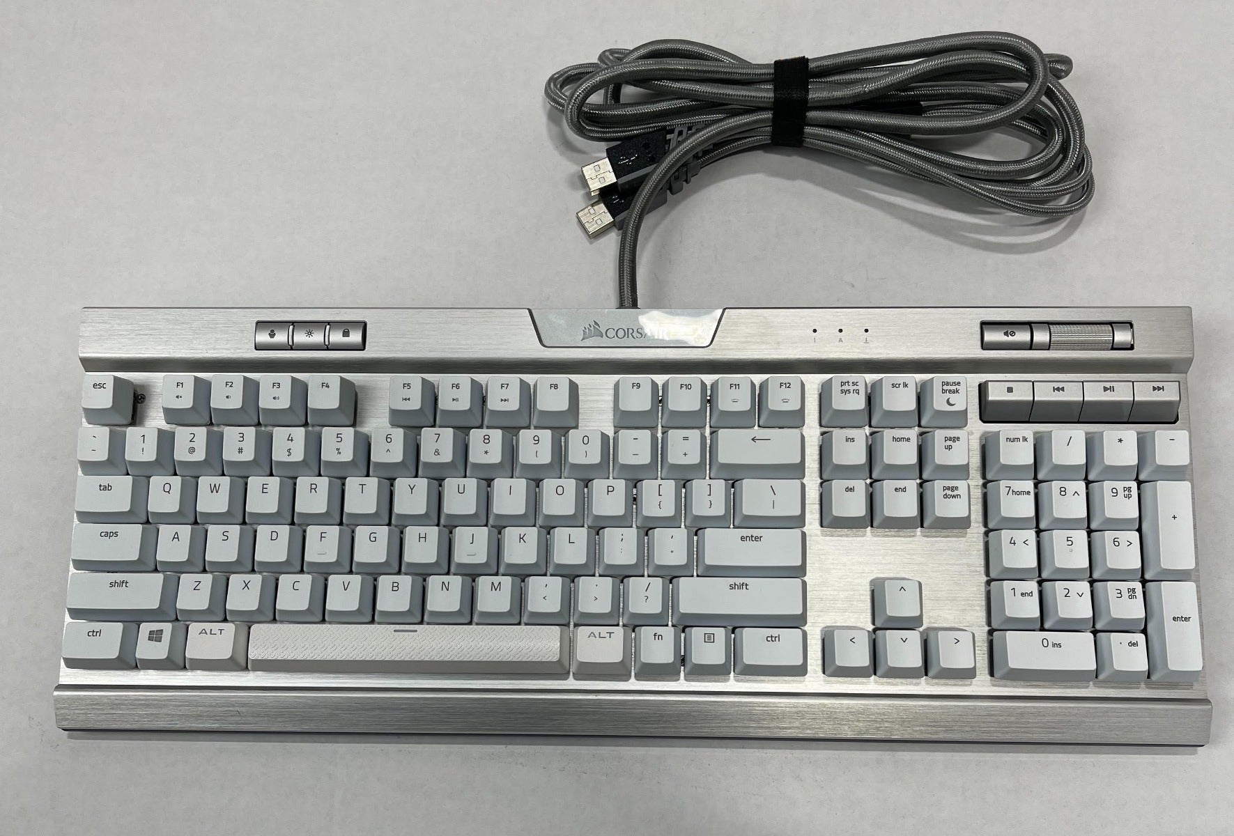 CORSAIR K70 RGB MK.2 SE Mechanical Gaming Keyboard - Cherry MX