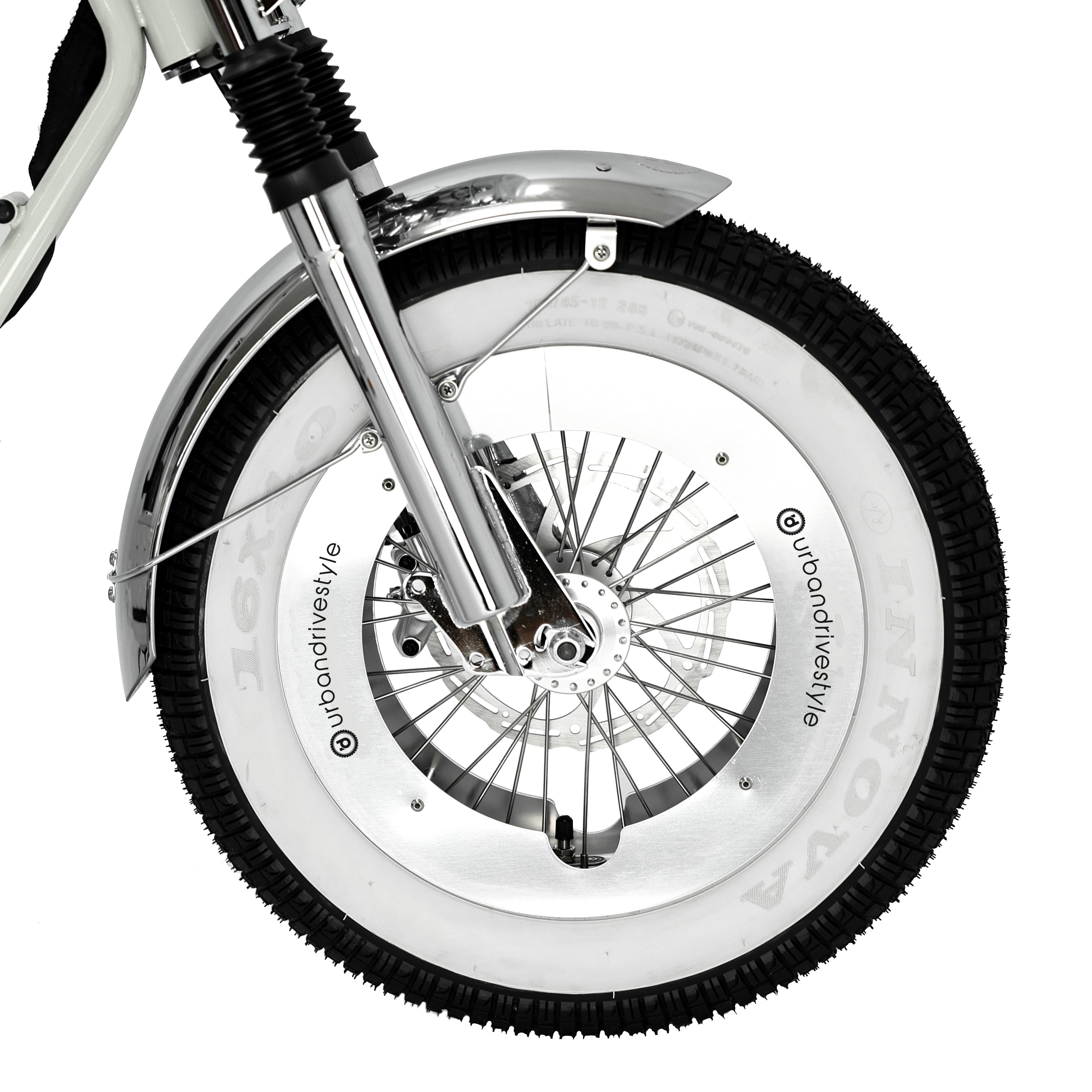 stylish_wheel_covers_EG1411-003 (2).jpg__PID:c6fcc453-1e14-4ffc-aab5-0eb2eb1912d2