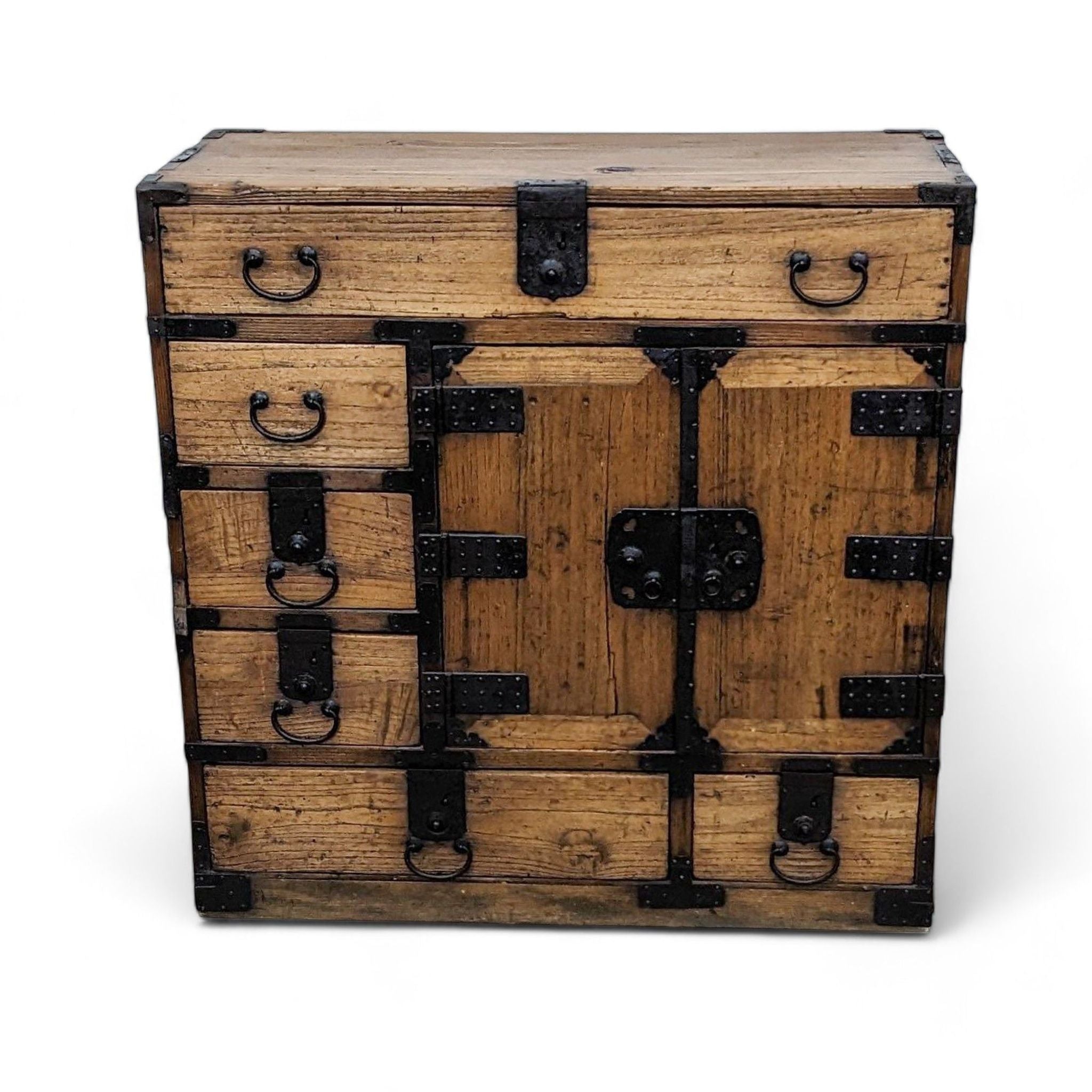 Reperch-branded traditional Japanese tansu with iron hardware and visible drawers.