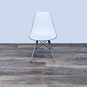 Image of Two Toned Eiffel Chair