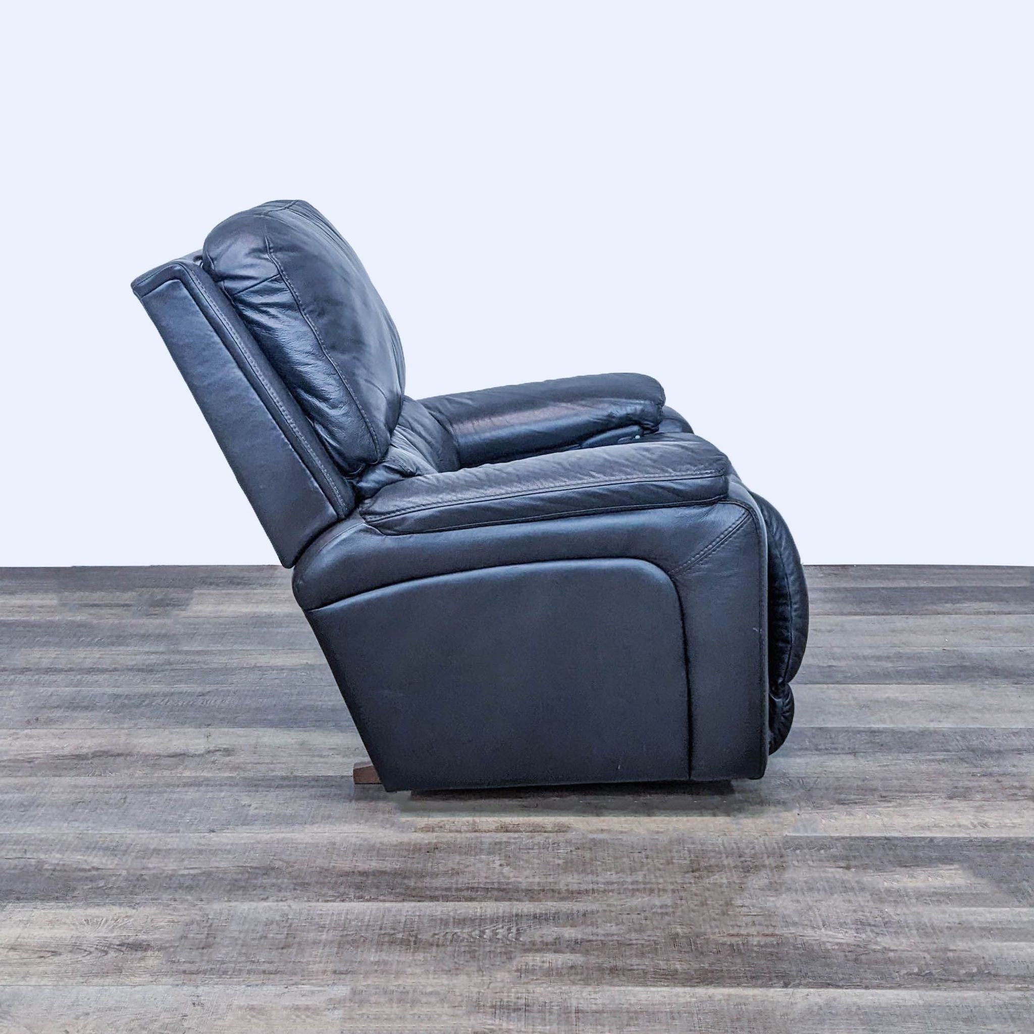 The Greyson power recliner by La-Z-Boy, featuring power recline buttons for back, legrest, headrest, and lumbar massage functions.