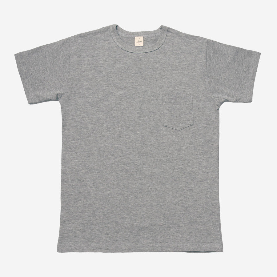 Grey t Shirt. Plain t-Shirt. Шестнадцать третьих