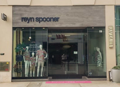 Reyn Spooner  Plaza Las Americas