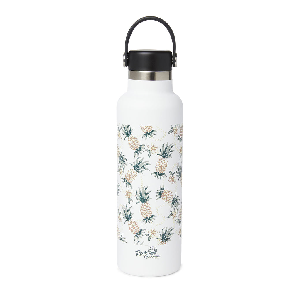 VAITAPE Hydro Flask 21 oz. / Water Bottle by Reyn Spooner