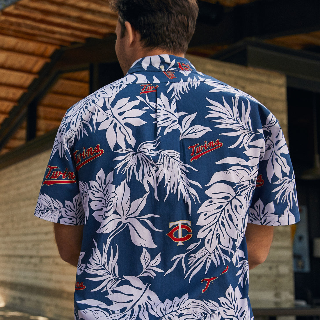 twins hawaiian shirt