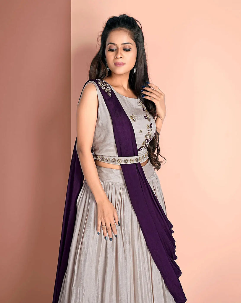 Tips To Choose Perfect Outfits For Navratri | Designer lehenga choli,  Indian women fashion, Indian bridal lehenga