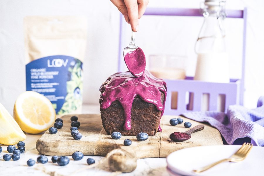 Antioxidant-rich blueberry cake