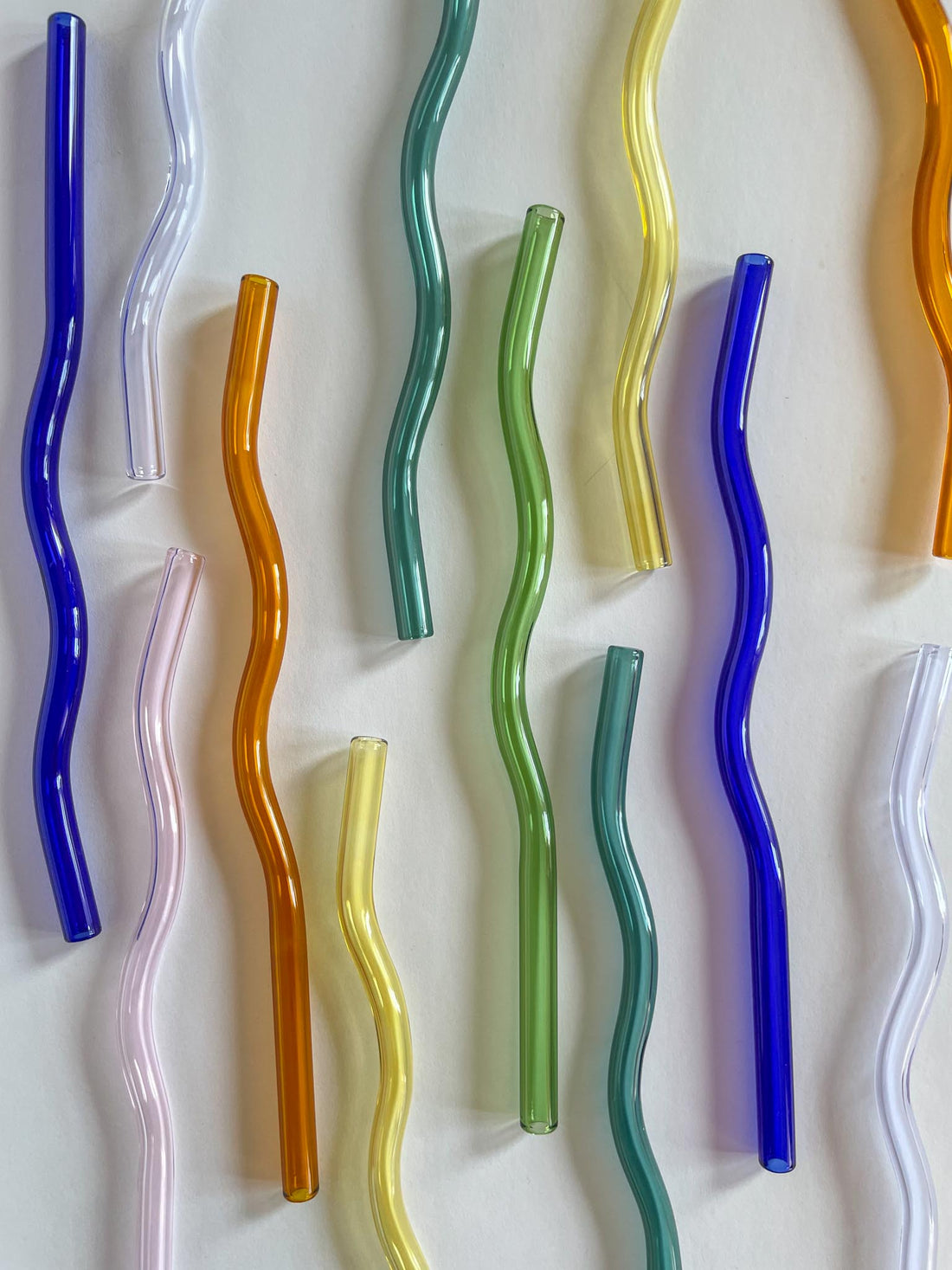 Classic Clear Bent Glass Straws - 4 Pack – Hummingbird Glass Straws