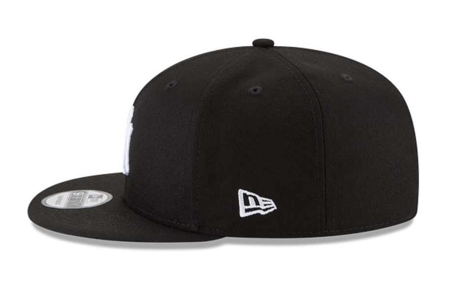 New Era 9Fifty NY Yankees Black/White Snapback Baseball Cap