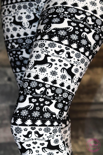 Buy Ajile by Pantaloons Black & White Cotton Printed Sports Tights for  Women Online @ Tata CLiQ