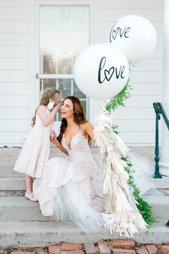 Love Balloons - Wedding Photography - Bride Photos
