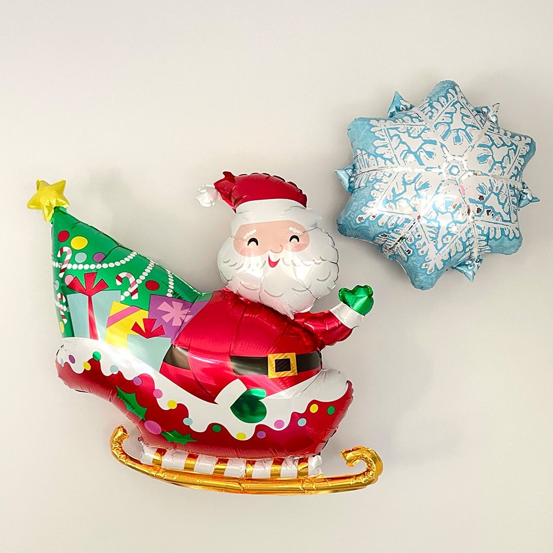 Christmas Tree & Snowflakes Balloon Set - Pretty Collected