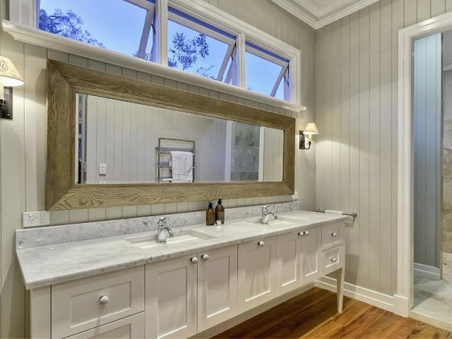 Hampton style bathroom in Brisbane Driftwood Interiors