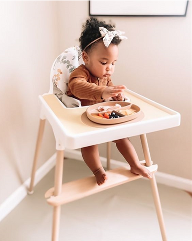 เรื่องที่คุณพ่อคุณแม่รู้ก่อนเลือก เก้าอี้กินข้าวทารก แบบไหนดี ว่าลูกน้อยควรเริ่มใช้เก้าอี้นั่งกินข้าวเมื่อไรถึงจะดี?