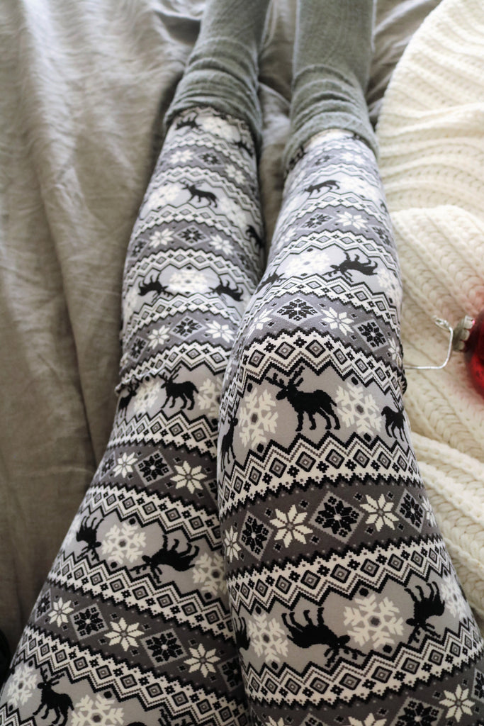 Minachting Australische persoon Tot Gray Reindeer Christmas Print Leggings – CELEBRITY LEGGINGS