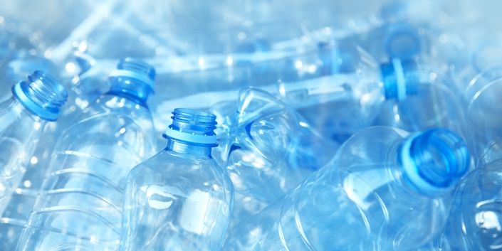 How Disposable Water Bottles Impact the Environment