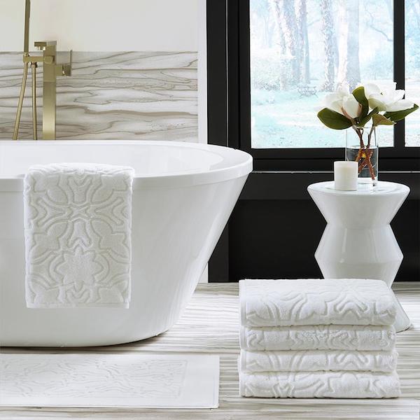 Matouk ‐ Francisco Bath Towels by Matouk ‐ Pioneer Linens