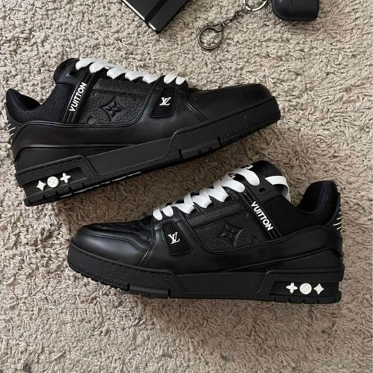 Louis Vuitton Trainer Sneaker Black/White – SHOE HUB