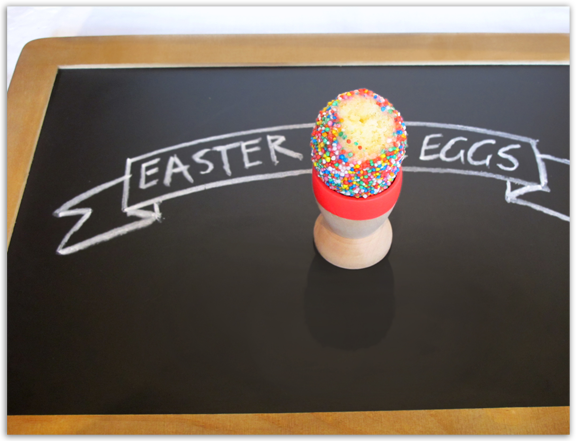 homely_creatures_easter_egg_cake