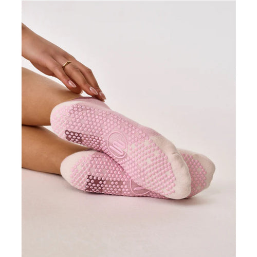 Ballet Cheetah Musk Grip Socks - MoveActive - simplyWORKOUT – SIMPLYWORKOUT