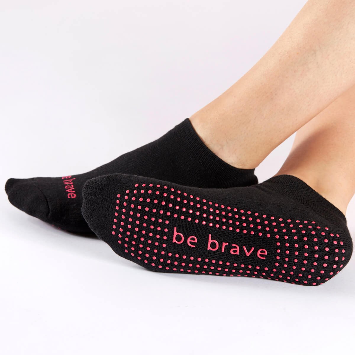 Be Brave Grip Socks - Black Pink (Barre / Pilates)