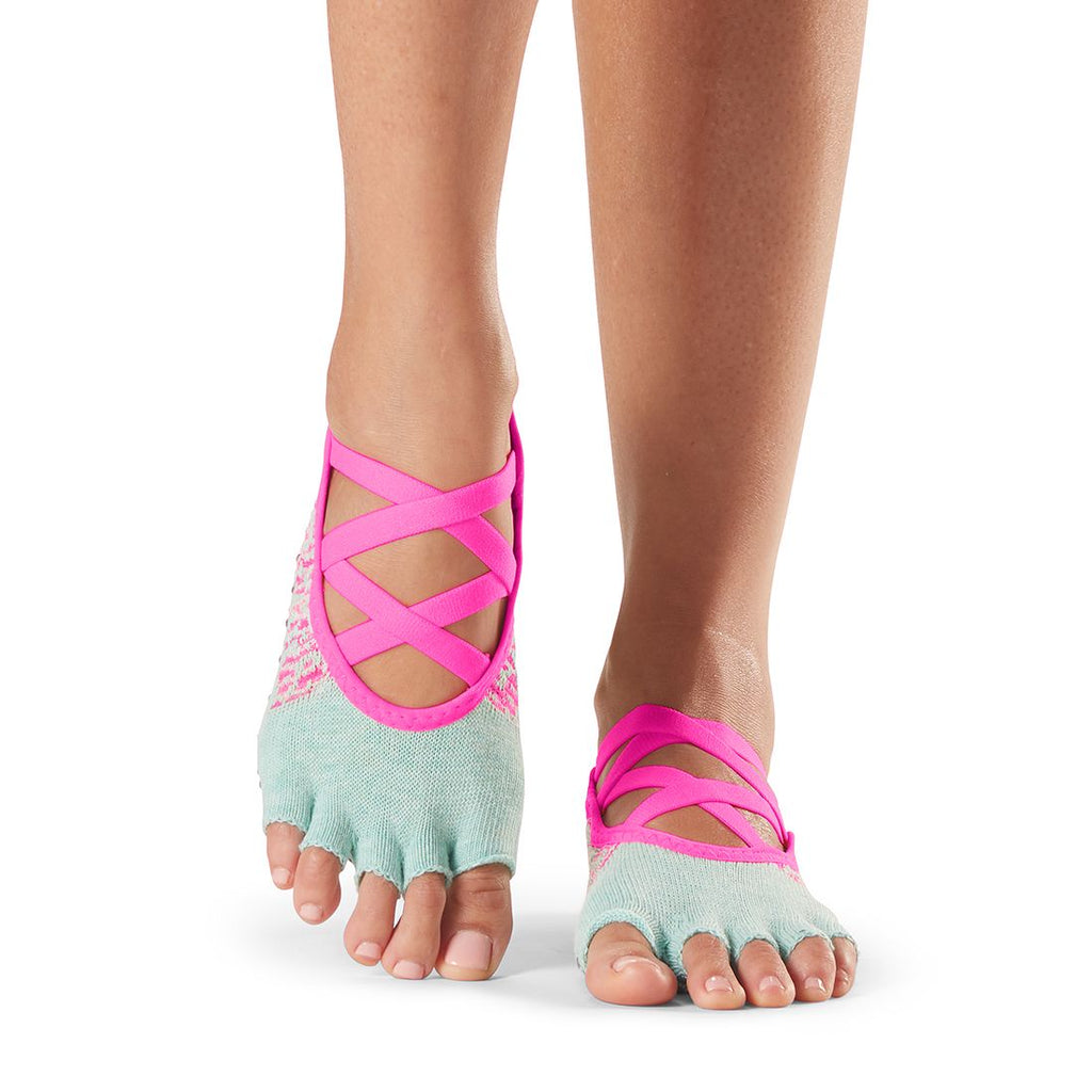 yoga pilates socks with grips by toesox