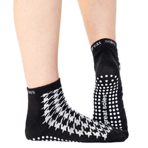 Houndstooth Ballet Grip Sock by Pilates Honey - simplyWORKOUT