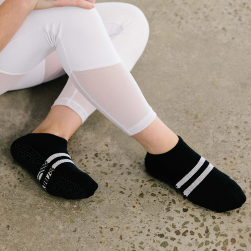 Classic Low Rise Grip Socks - Cosmic Bliss – MoveActive USA