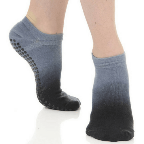 Oak Reed Black Studio Socks Size S/M 6 to 8 Get A Grip Yoga