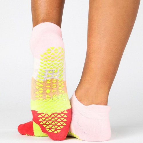 Barbie Savvy Grip Socks - Tavi Active - simplyWORKOUT – SIMPLYWORKOUT