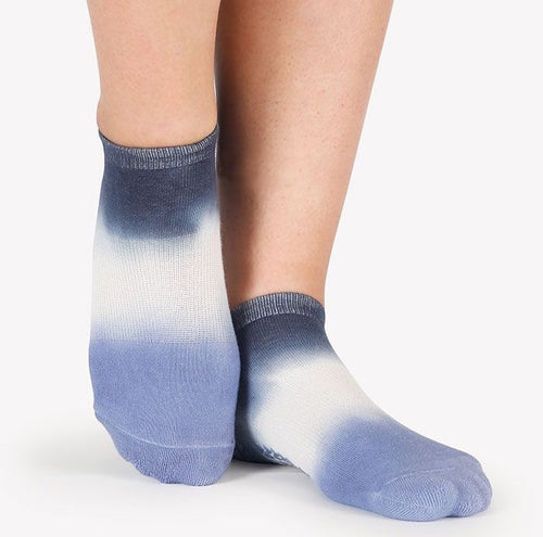 Low Rise Half Toe Grip Socks - Raspberry (Barre / Pilates)