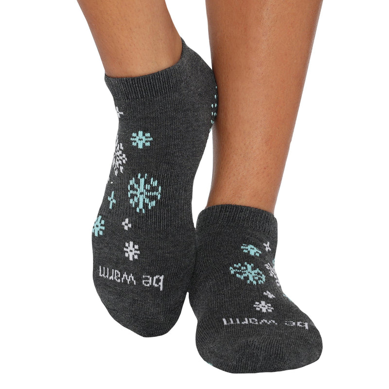 sticky be be warm wonder snowflakes grip socks