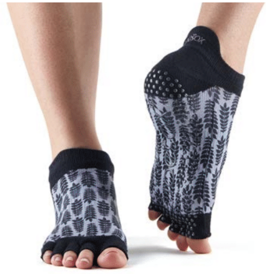 TOESOX for Women - Pilates, Barre & Yoga Socks – SIMPLYWORKOUT